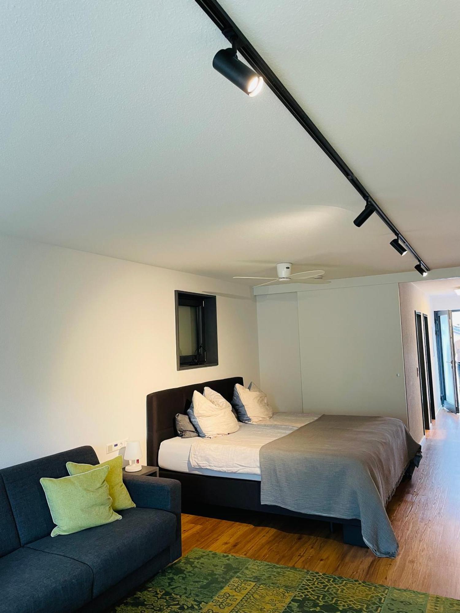 Das Andere - Gaesteapartment คิพเพนไฮม์ ภายนอก รูปภาพ